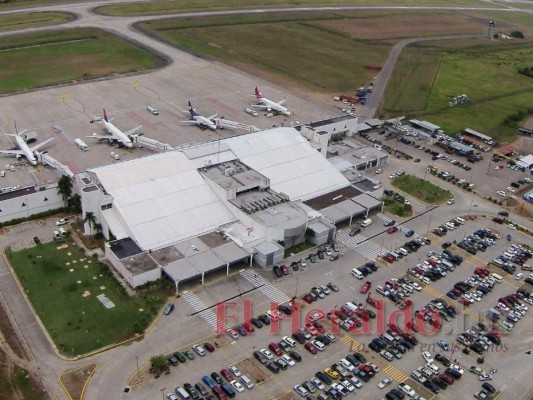Diez empresas interesadas en administrar aeropuertos en Honduras