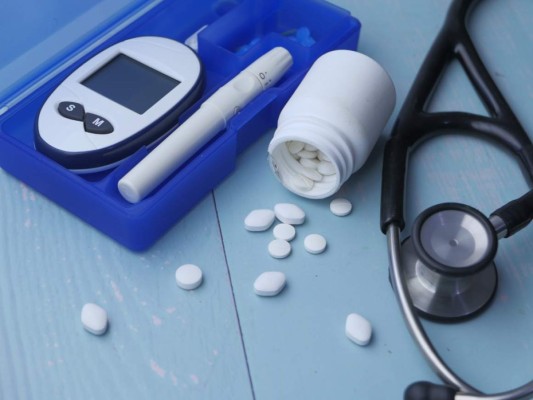 Las personas con resistencia a la insulina podrían padecer de diabetes tipo 2.
