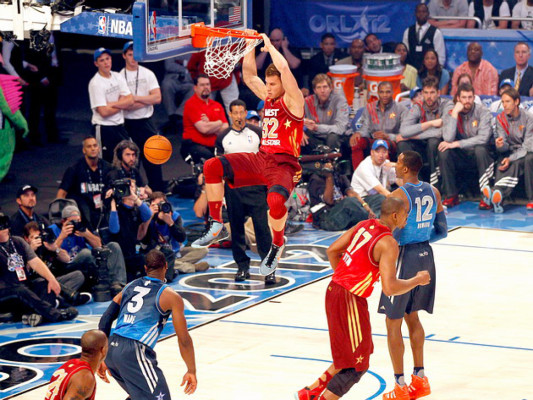 Equipo del Oeste vence al Este en partido de las Estrellas