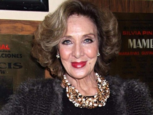 ¿Cómo se llevan Constanza, hija de Edith González, y su madastra? (FOTOS)