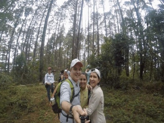 Así conviven con sus familias los precandidatos a la presidencia de Honduras