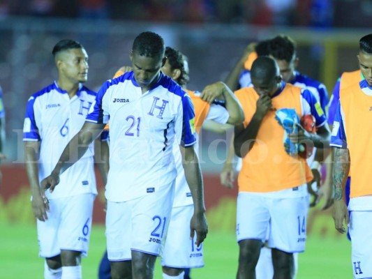 Buba López defenderá el arco de Honduras ante Trinidad y Tobago tras doble amarilla de Donis Escober