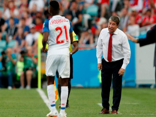 Bolillo Gómez: Pudimos haber recibido seis u ocho goles; este resultado nos anima