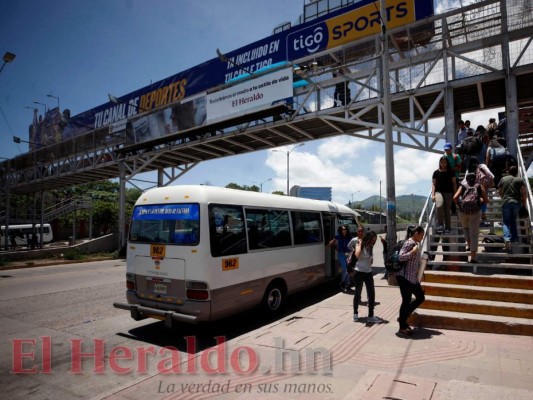 FOTOS: 'Cruces de la muerte' en la capital, escenarios teñidos de sangre por imprudencia de hondureños