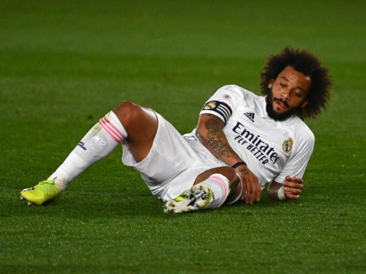 Marcelo sufre una lesión muscular en la pierna izquierda