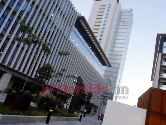 FOTOS: Así luce el Centro Cívico Gubernamental tras notable avance