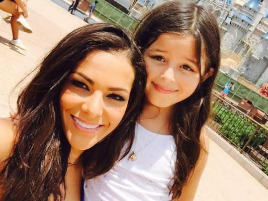 FOTOS: Nathalia Casco presume a su hermosa hija