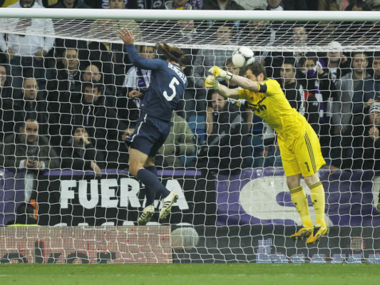 Casillas es el mejor guardameta según la IFFHS