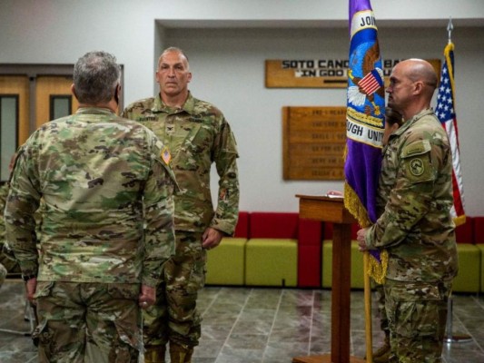 Fuerza de Tarea Conjunta Bravo nombra a nuevo comandante en Palmerola