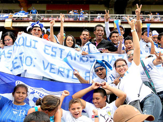 Honduras clasifica a la hexagonal con humillante paliza a Canadá