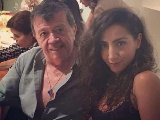 Foto de Chabelo con guapa joven se vuelve viral en Twitter ¿quién es ella?