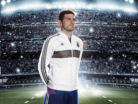 Fotos y video: La nueva camisa del Real Madrid