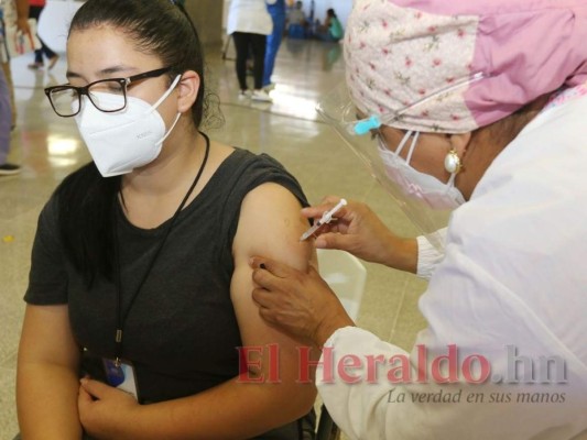 Sector privado invertirá unos 500 millones de lempiras en compra de vacunas anticovid-19