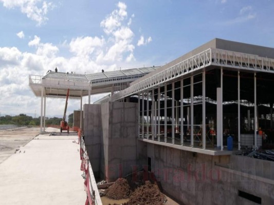 FOTOS: Así avanza la construcción del aeropuerto de Palmerola