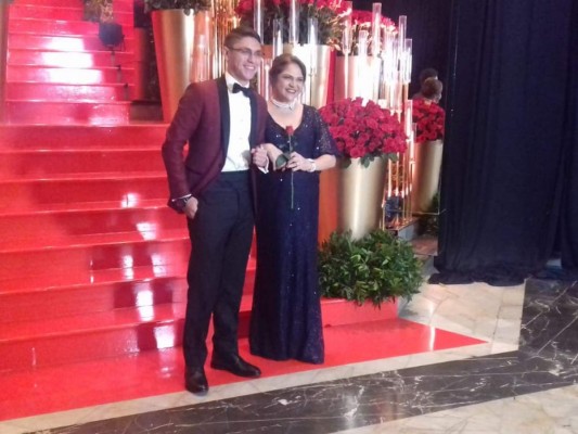 Prom 2019 de La Estancia School: Así fue el desfile de los seniors con sus elegantes atuendos