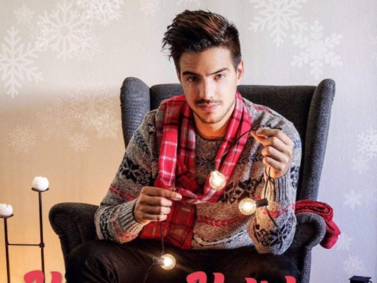 El sensual hijo de Eugenio Derbez se roba el corazón de sus seguidoras