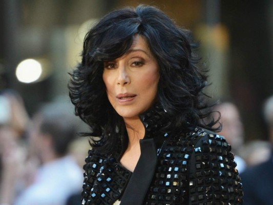 Cantante Cher está sufriendo por una terrible enfermedad