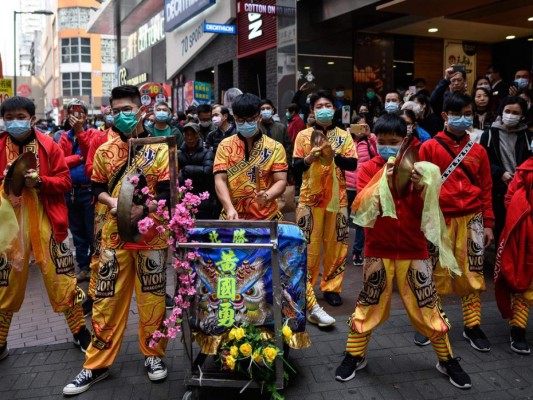 Cronología: Así se dio la expansión del coronavirus fuera de China