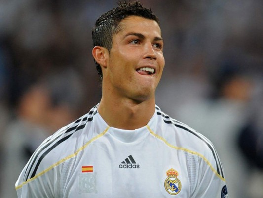 Cristiano Ronaldo protagoniza nueva falla en el FIFA 15