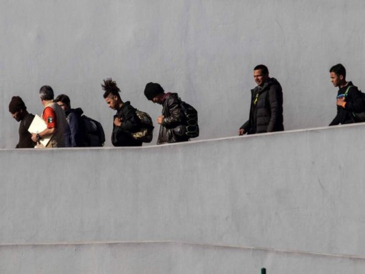 EEUU da esperanza a migrantes rechazados de Matamoros, México