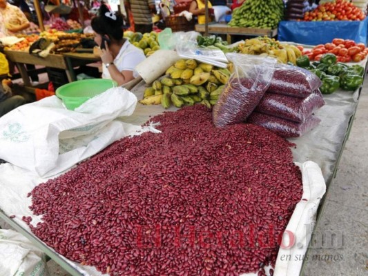 IHMA confirma que 'hay suficiente reserva de frijoles' para abastecer el país