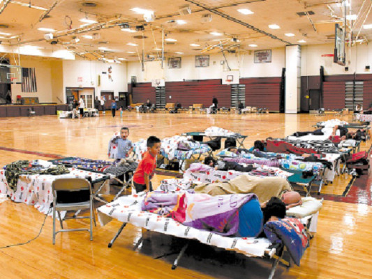 Evacuan a unos 20 mil hondureños por Sandy