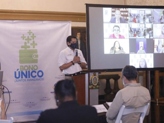 Presidente Hernández lanza y hace entrega de Bono Único&nbsp;&nbsp;