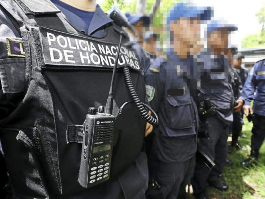 Investigan a cuatro miembros de Policía Nacional que dejaron pasar droga &nbsp;&nbsp;