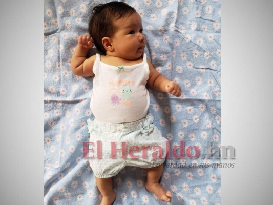 Las tiernas fotos de Helena, la bebé de Brenda Moncada y Fernando Maldonado