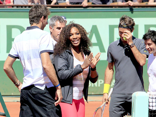 Serena Williams dice que su hermana Venus es 'inspiradora'