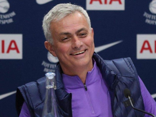 Mourinho vuelve a la Champions en nueva etapa con Tottenham  