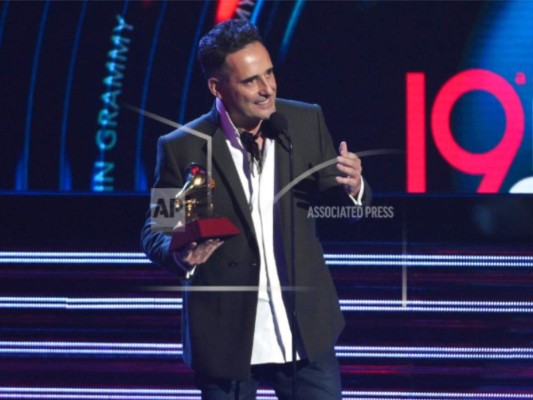 ¿Quiénes han ganado los mismos Latin Grammy que Jorge Drexler?