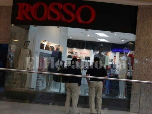 Aseguran tiendas al expresidente del Colegio de Abogados (CAH) en la capital