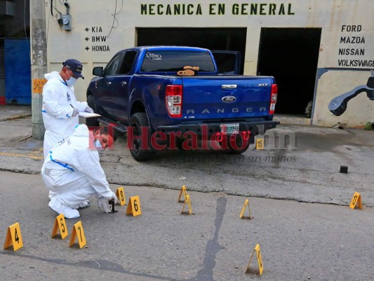 Las imágenes que dejó la masacre en barrio Santa Anita de San Pedro Sula
