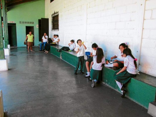 Educación privada permanece estancada en la zona sur