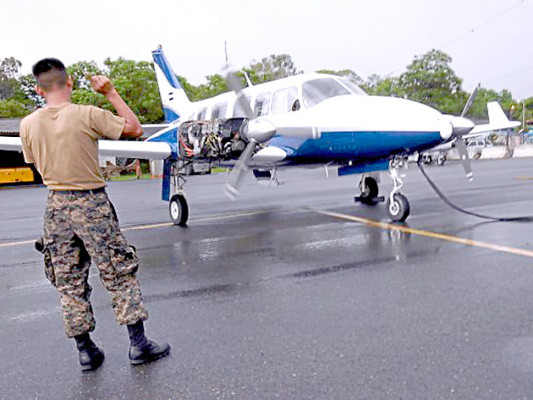 OABI inspecciona las narcoavionetas bajo custodia de FAH