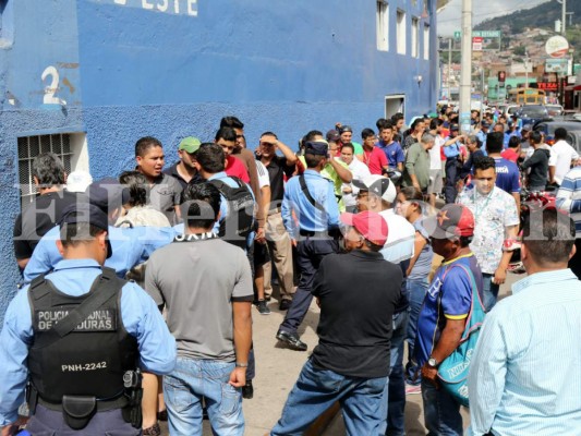 Honduras: Locura de aficionados de Motagua por estar en la final