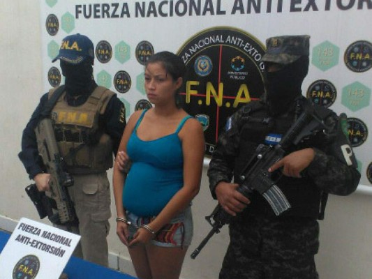 Cae 'Maruca” con dinero obtenido de presunta extorsión