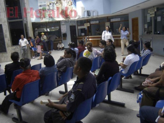 Obreros hondureños no aceptan ajuste salarial menor al 4% del IPC