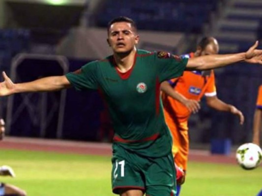 Futbolistas hondureños, perdidos de la élite, saltan a ligas emergentes