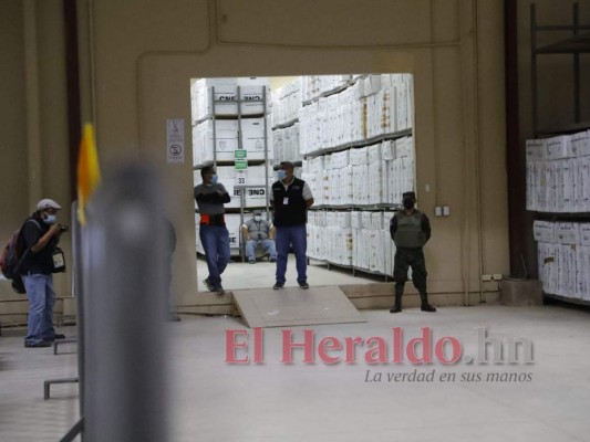 Así arrancó el escrutinio para revisar inconsistencias en actas y maletas electorales