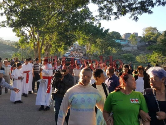 Imágenes del último adiós al expresidente hondureño Roberto Suazo Córdova en La Paz