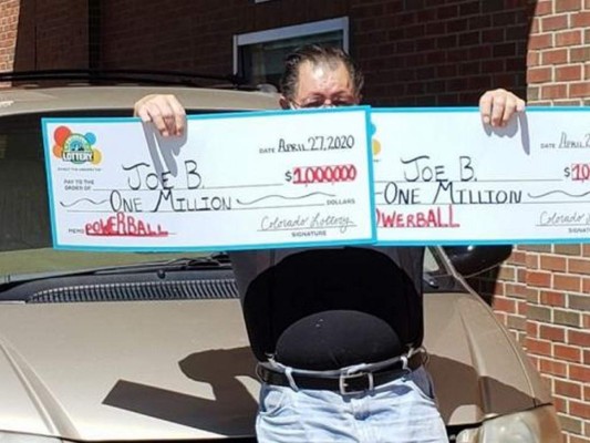 Hombre gana dos premios de un millón de dólares el mismo día