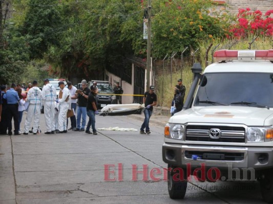 FOTOS: Escena del crimen de una pareja acribillada en barrio Buenos Aires