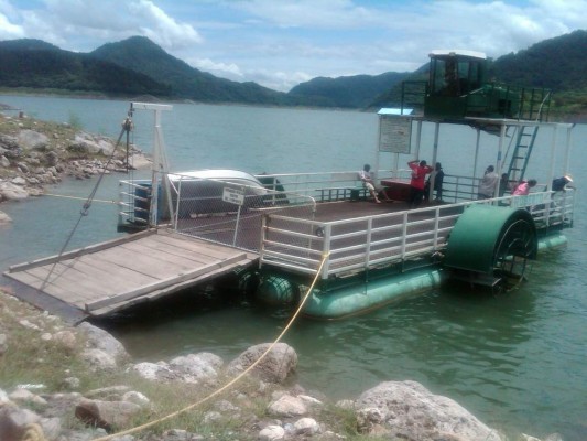 Pretenden reactivar el ferry en represa Francisco Morazán