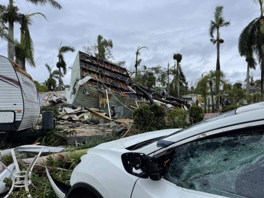Caos y destrucción: Las imágenes que dejó el tornado en Florida