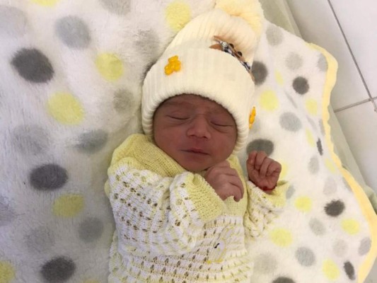 Un sano niño nació en Navidad en el Hospital Escuela