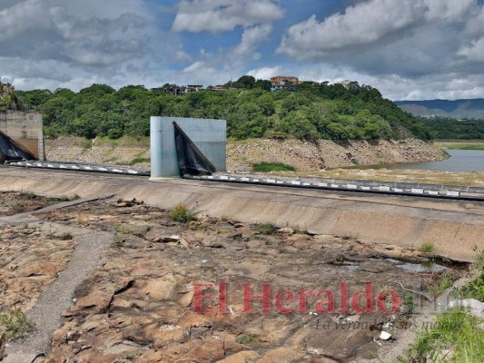 Represa Los Laureles elevará niveles en septiembre, según Cenaos