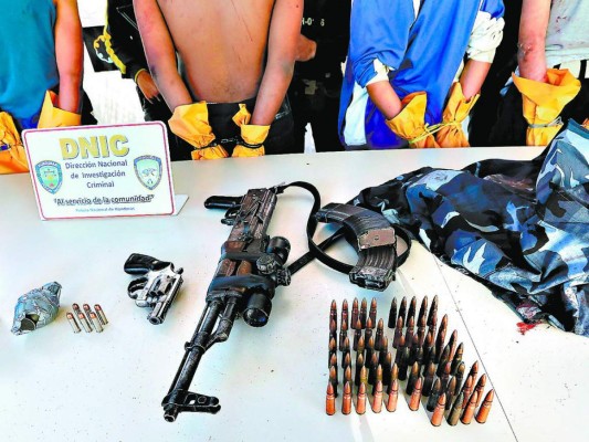 Artículo de Octavio Carvajal: ¡Acorralados!