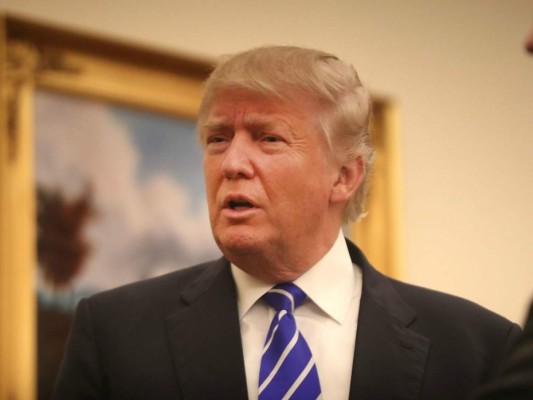 Los polémicos tuits de Trump contra Hillary Clinton y Alicia Machado